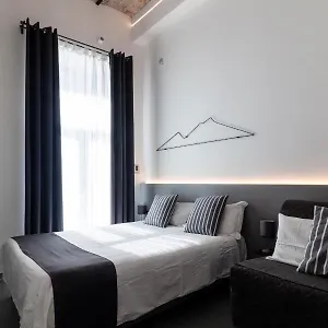 Vesucharme Luxury Neapel